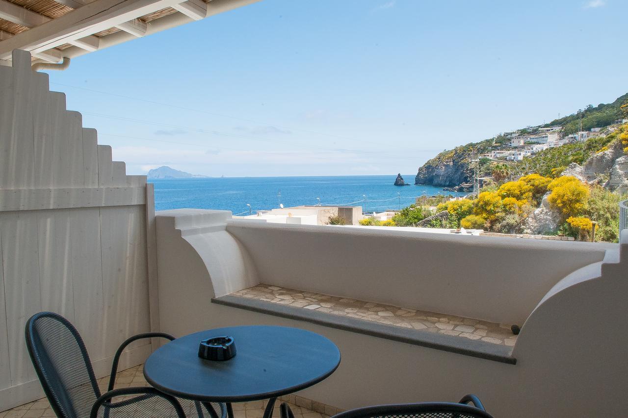 Hotel Cutimare - Aeolian Charme Acquacalda Kültér fotó