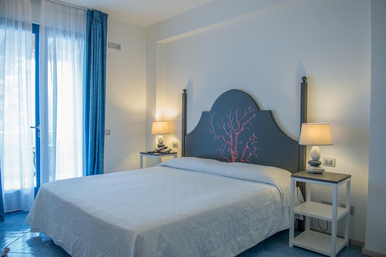 Hotel Cutimare - Aeolian Charme Acquacalda Kültér fotó