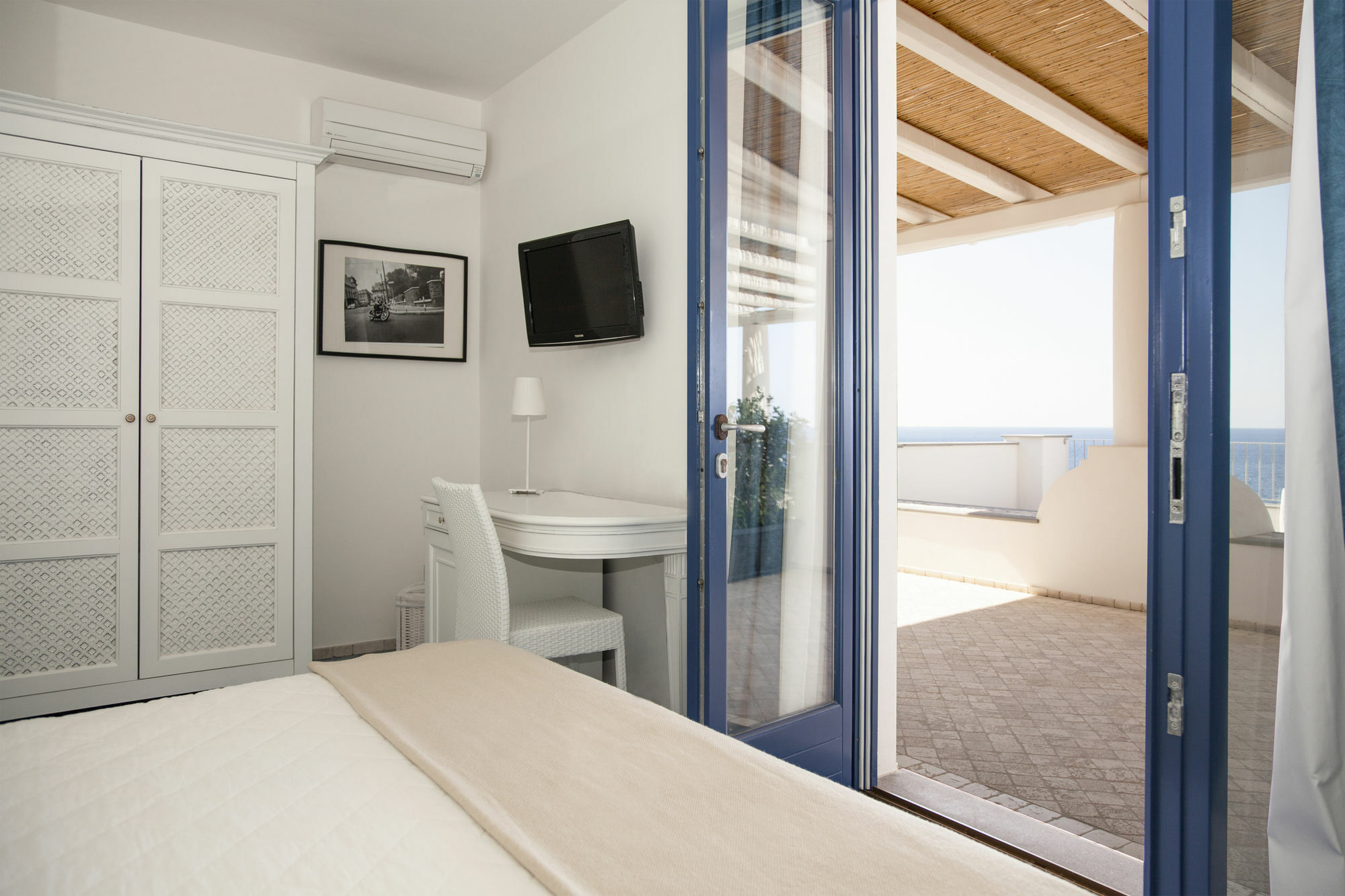 Hotel Cutimare - Aeolian Charme Acquacalda Kültér fotó